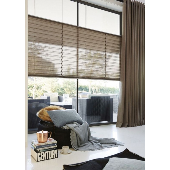 Hunter Douglas