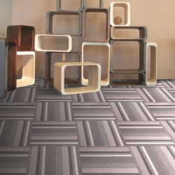 方塊&滿鋪地毯